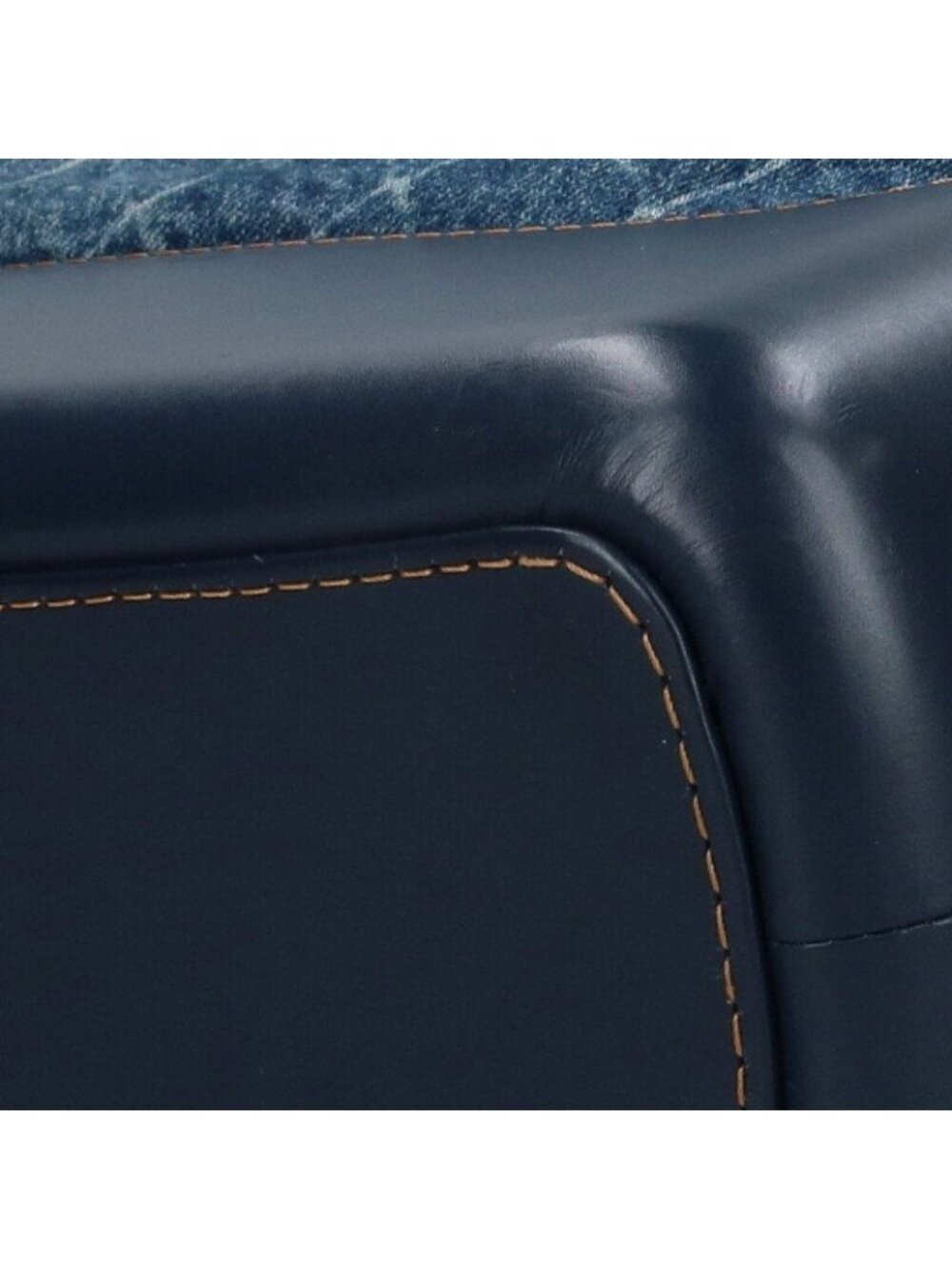 Chanel Gabriel de Large Hobo Denim Calfskin Chain Shoulder Bag - Picture 4 of 5